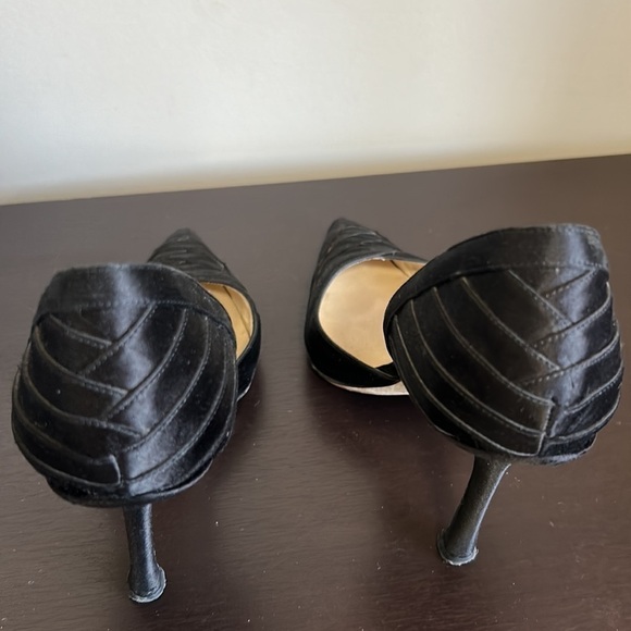 JIMMY CHOO London Black Silk Satin Peau De Soie Pumps Designer size 37 US 7 - Picture 7 of 11